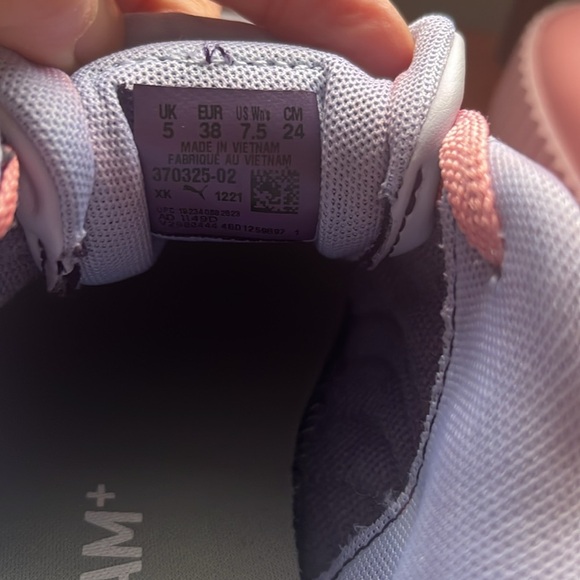 RARE CUSTOM  One-of-a-kind Puma Carina 2.0 Women’s Tennis Shoes Size 7.5 - Picture 11 of 11